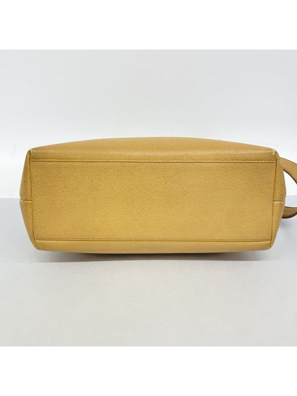 Chanel Chain Caviar Leather Beige Gold Tote - Picture 3 of 10